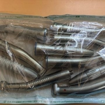 西東京市ナチュラル歯科の滅菌パックのインスツルメンツ